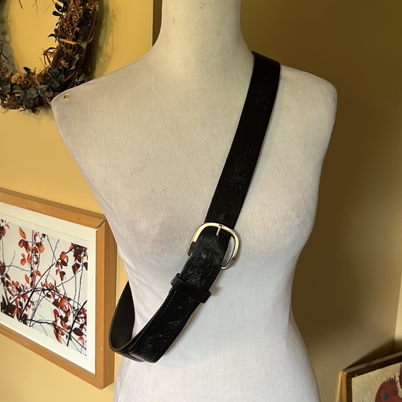 Vtg HARLEY DAVIDSON Size XL 42-44 Embossed Eagle Belt Black Thick Leather Silver - Picture 3 of 16